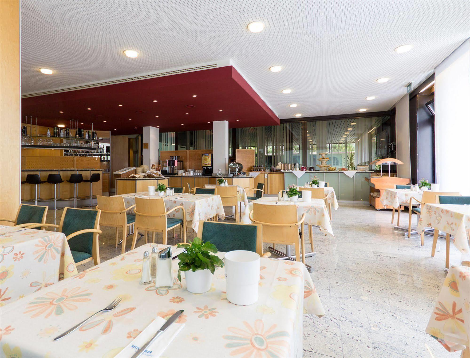 Seligweiler Hotel & Restaurant Ельхінген Екстер'єр фото